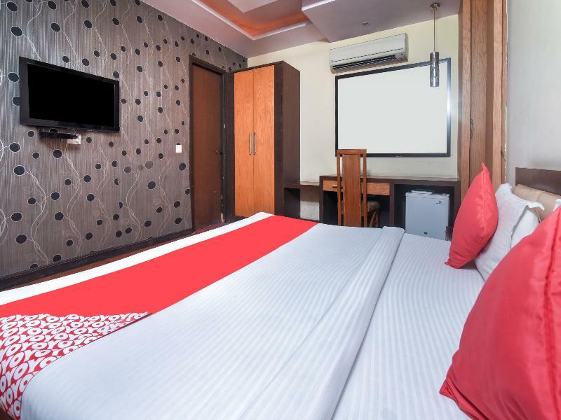 Hotel O Kochar Plaza Delhi  Eksteriør billede