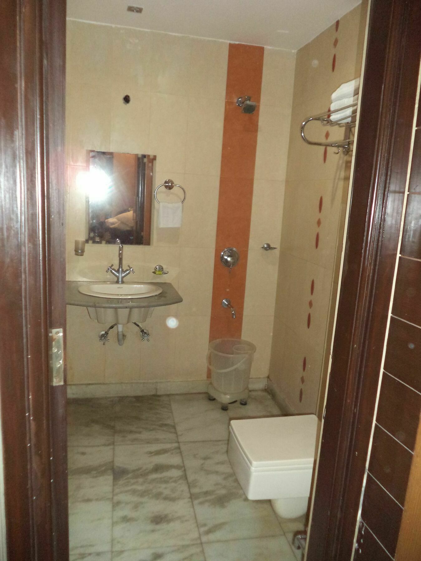 Hotel O Kochar Plaza Delhi  Eksteriør billede